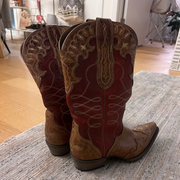 Ariat Women Western Boot - Picture 2 of 5